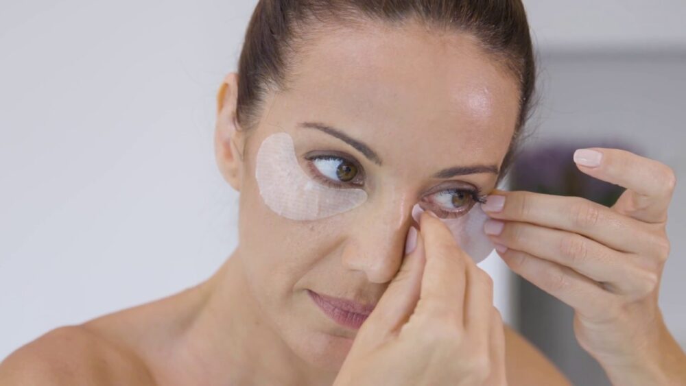 Timeless Noorendav plaastermask silmadele - Image 4